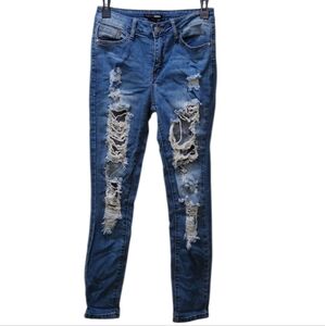 FASHION NOVA Distressed Ripped Skinny Jeans Size 3